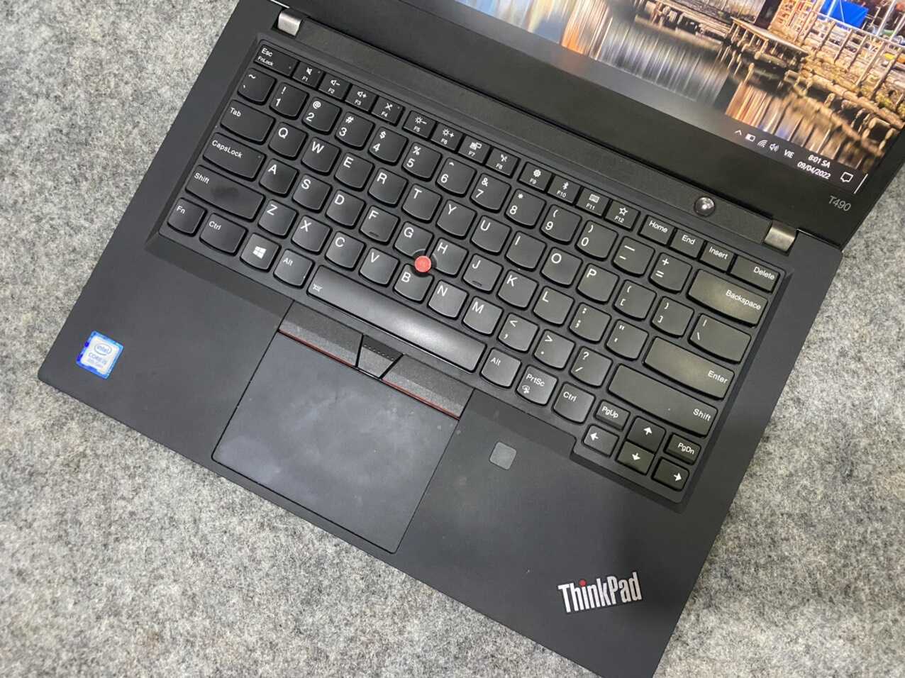 Laptop-thinkpad-t490-ram-16gb-laptop-cho-doanh-nhan-hcm-9