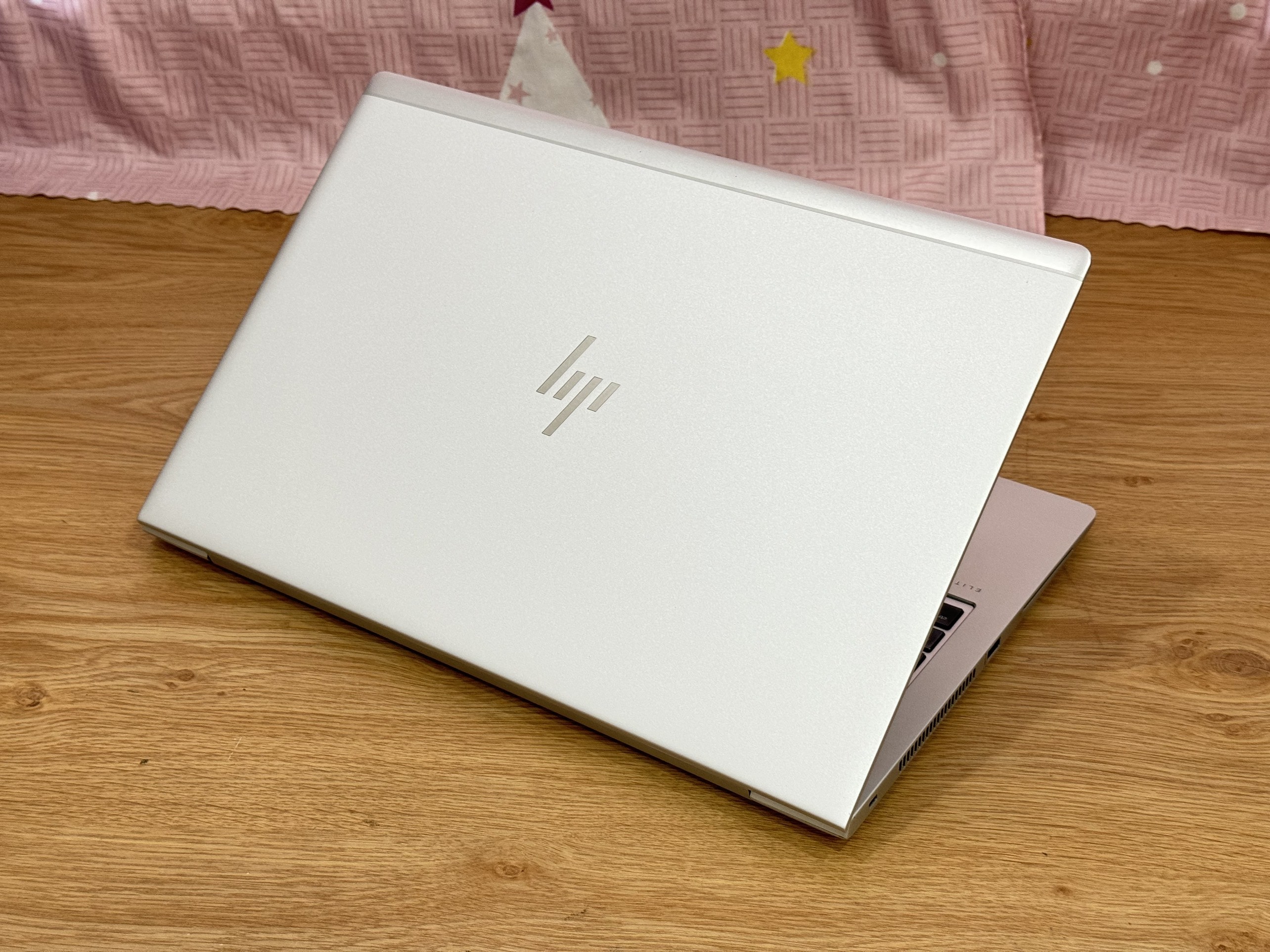 Laptop-hp-elitebook-850-g6-core-i7-ram-16gb-ssd-512gb-vga-roi-2gb-15