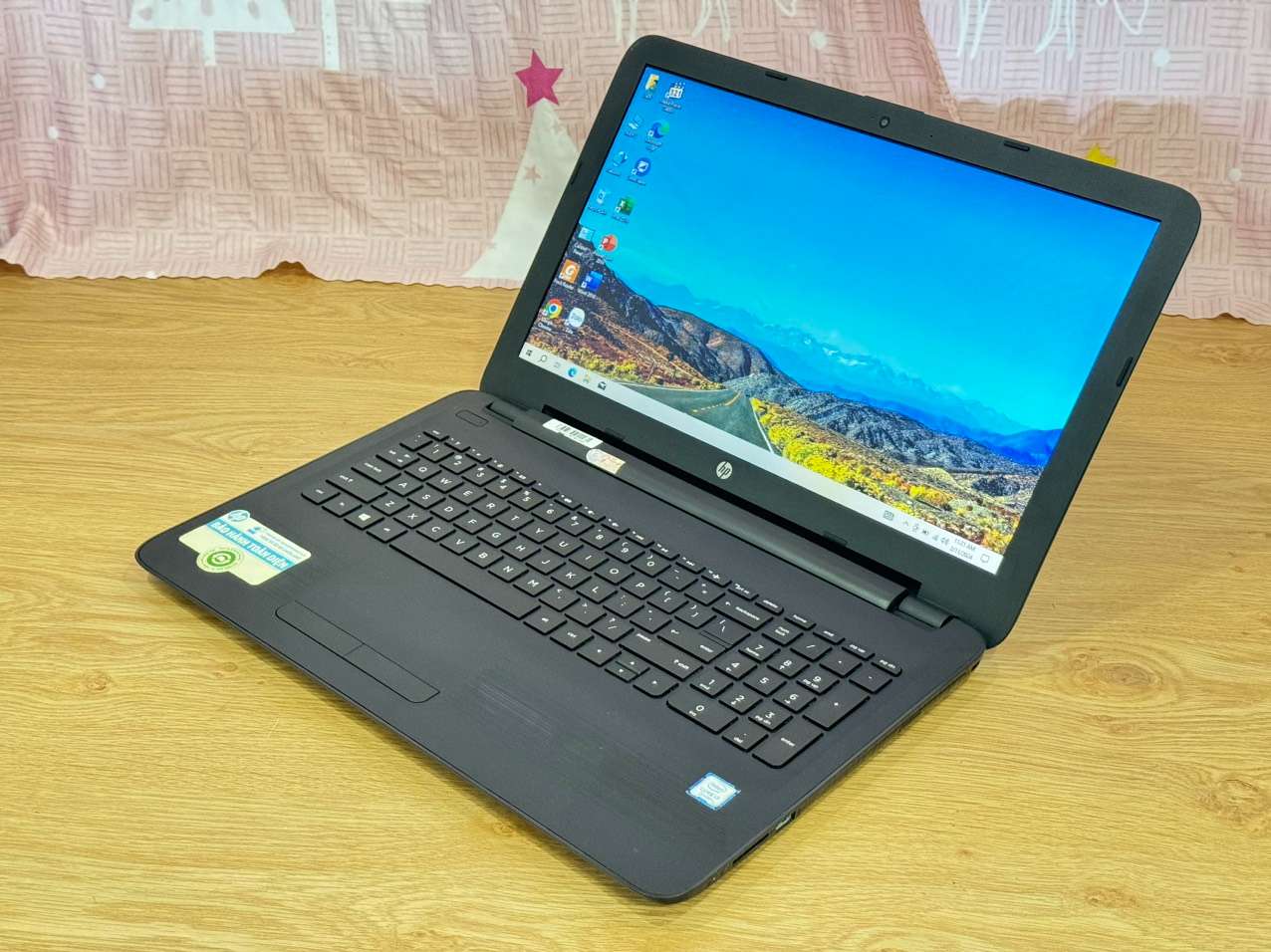 Laptop-hp-15-ay000-core-i3-ram-4gb-ssd-128gb-15