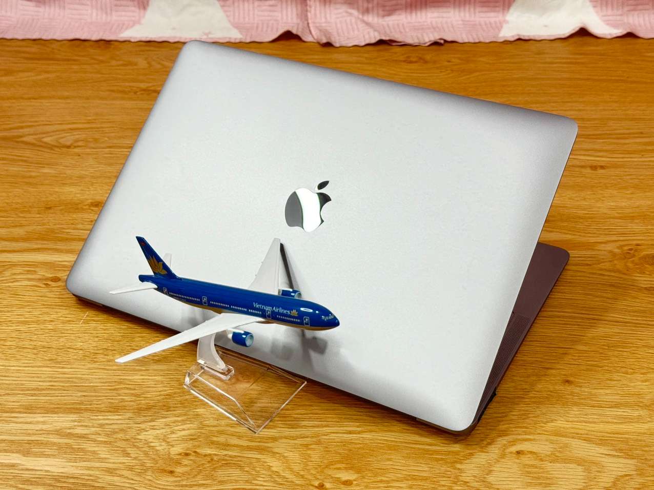 Macbook-air-2019-core-i5-ram-16gb-ssd-256gb-laptop-doanh-nhan-laptopthienan
