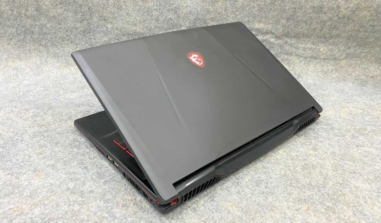 Laptop-gaming-msi-gl63-i7-8750h-ram-8gb-ssd-256gb-gtx-1050-15